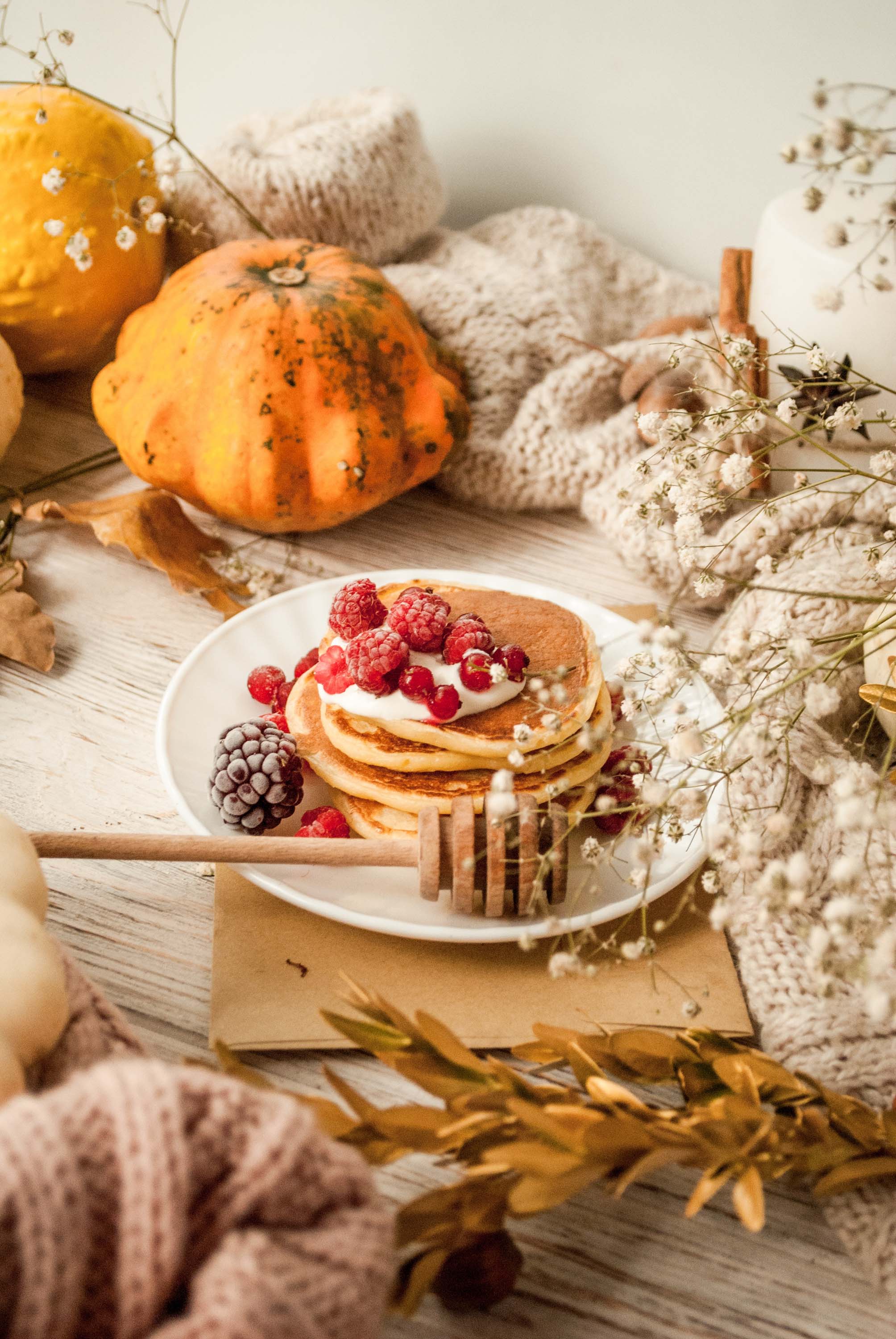 Creeping on fruit pancakes